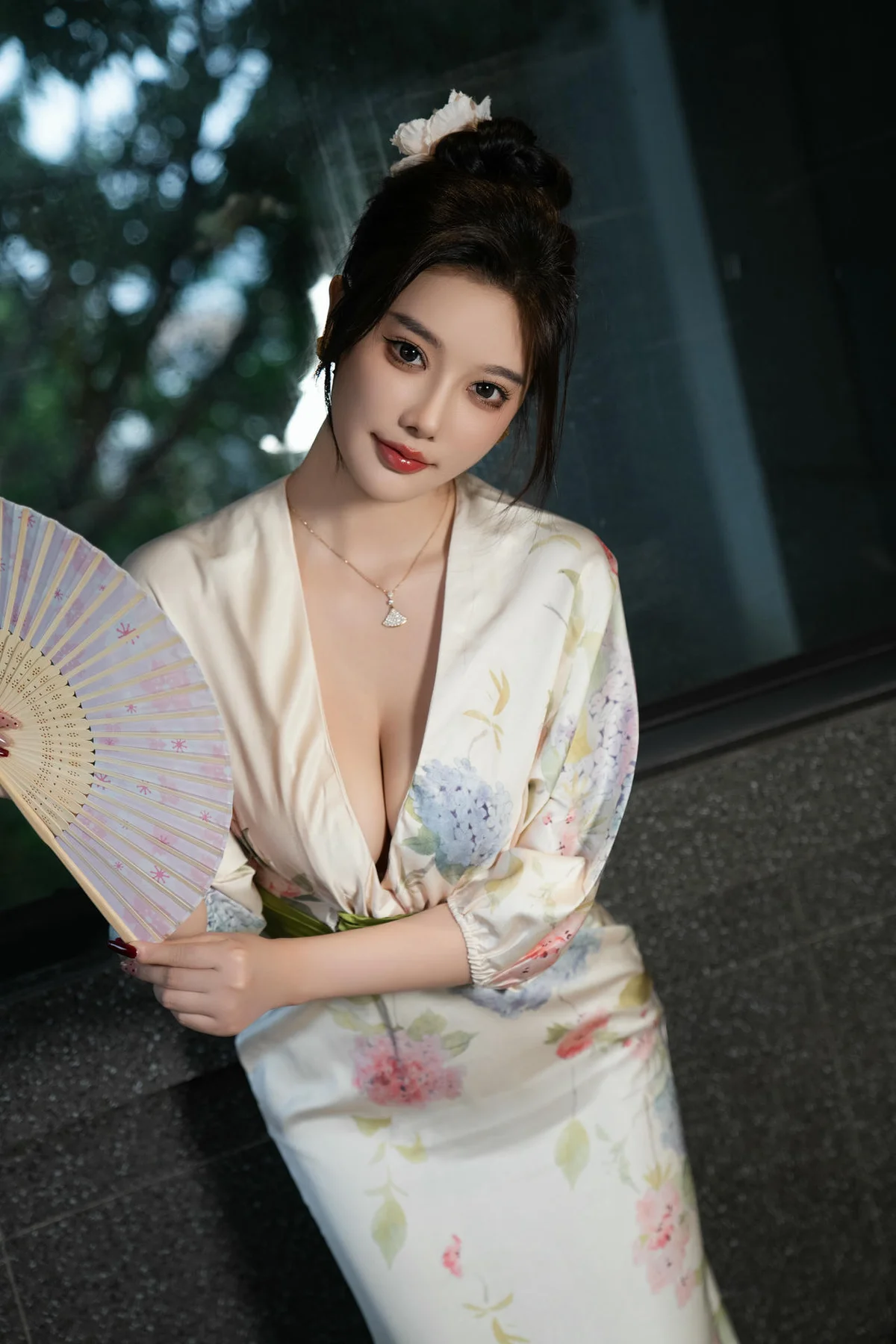 n149_018_nu4_4160_6240.webp