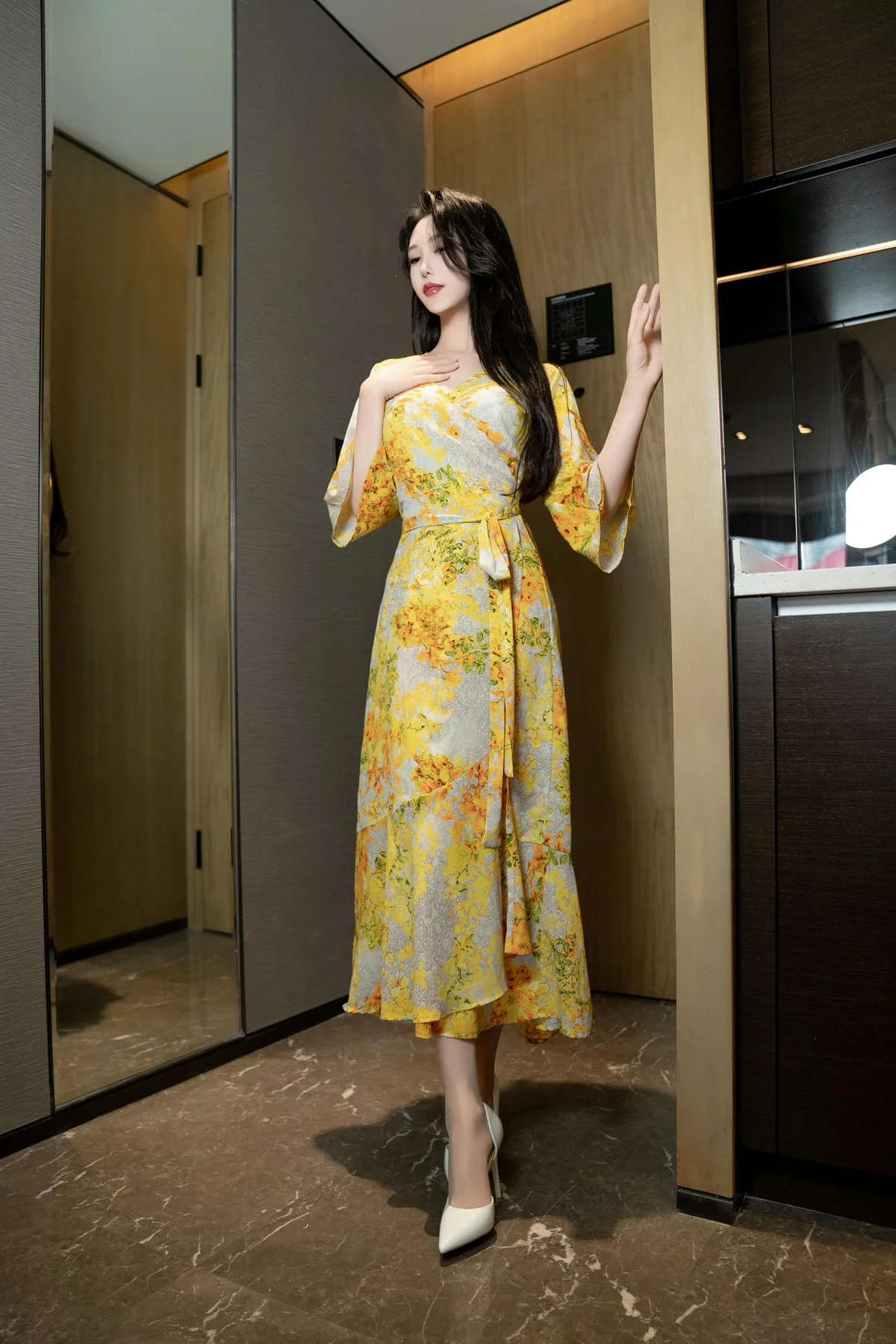 n156_022_6l7_4160_6240.webp