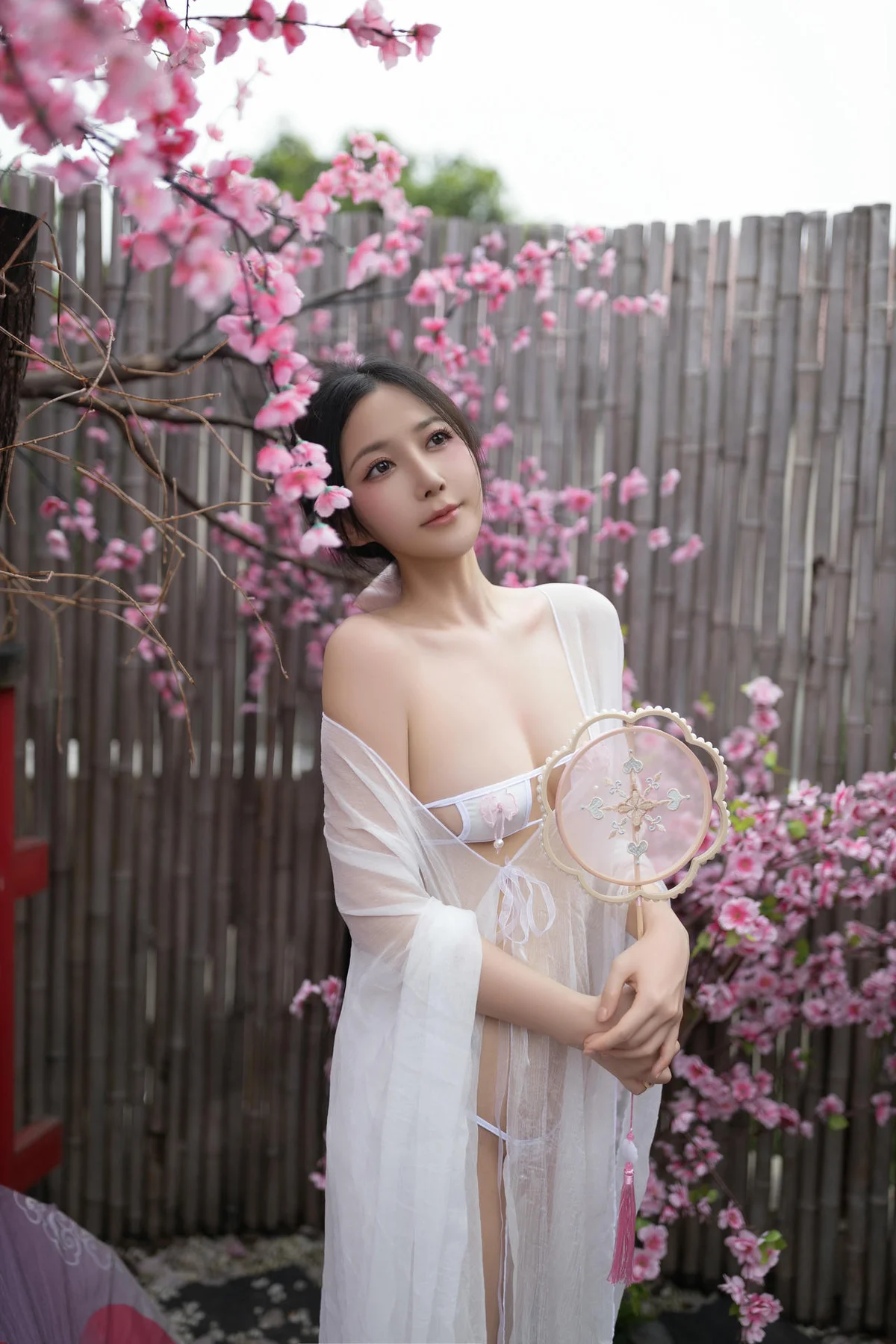 n189_003_y9y_4480_6720.webp