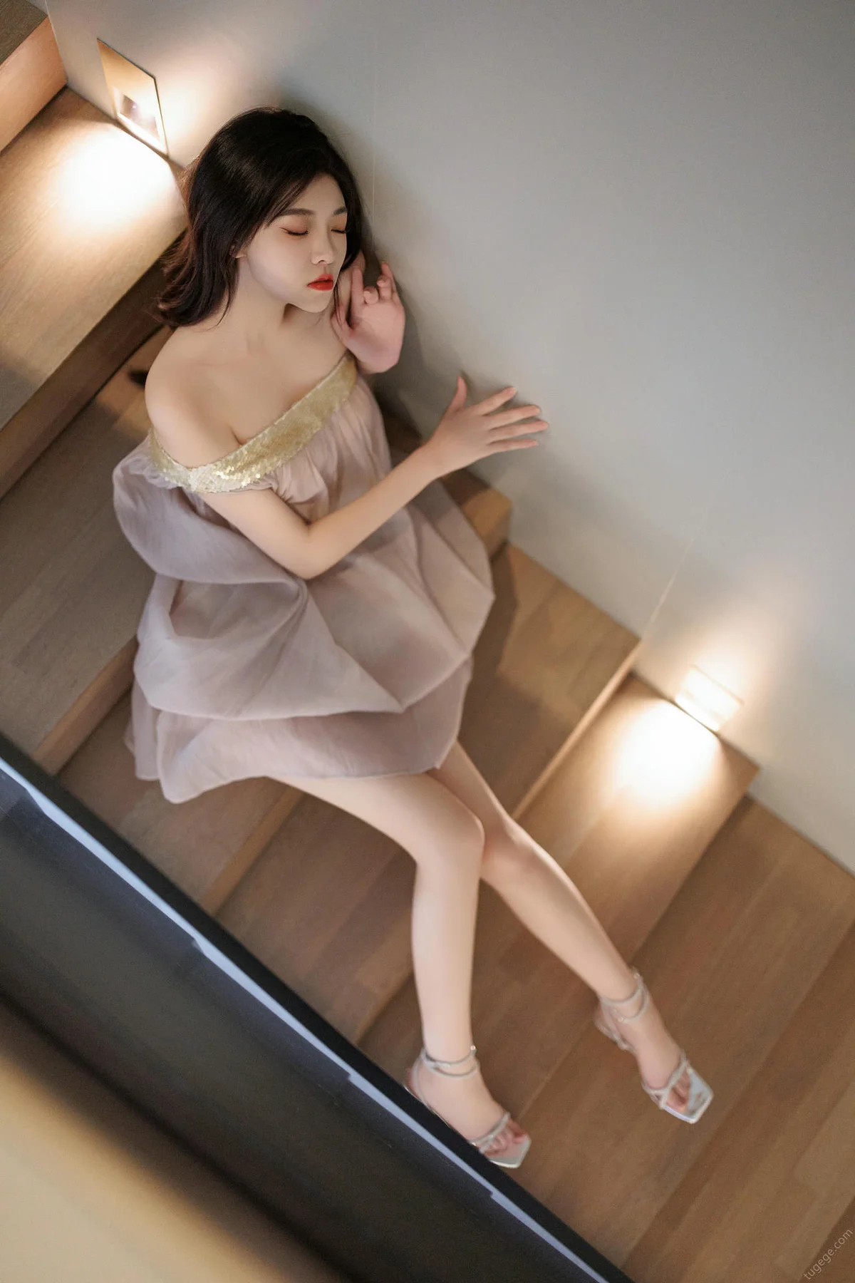 n195_079_yi7_3600_5400.webp