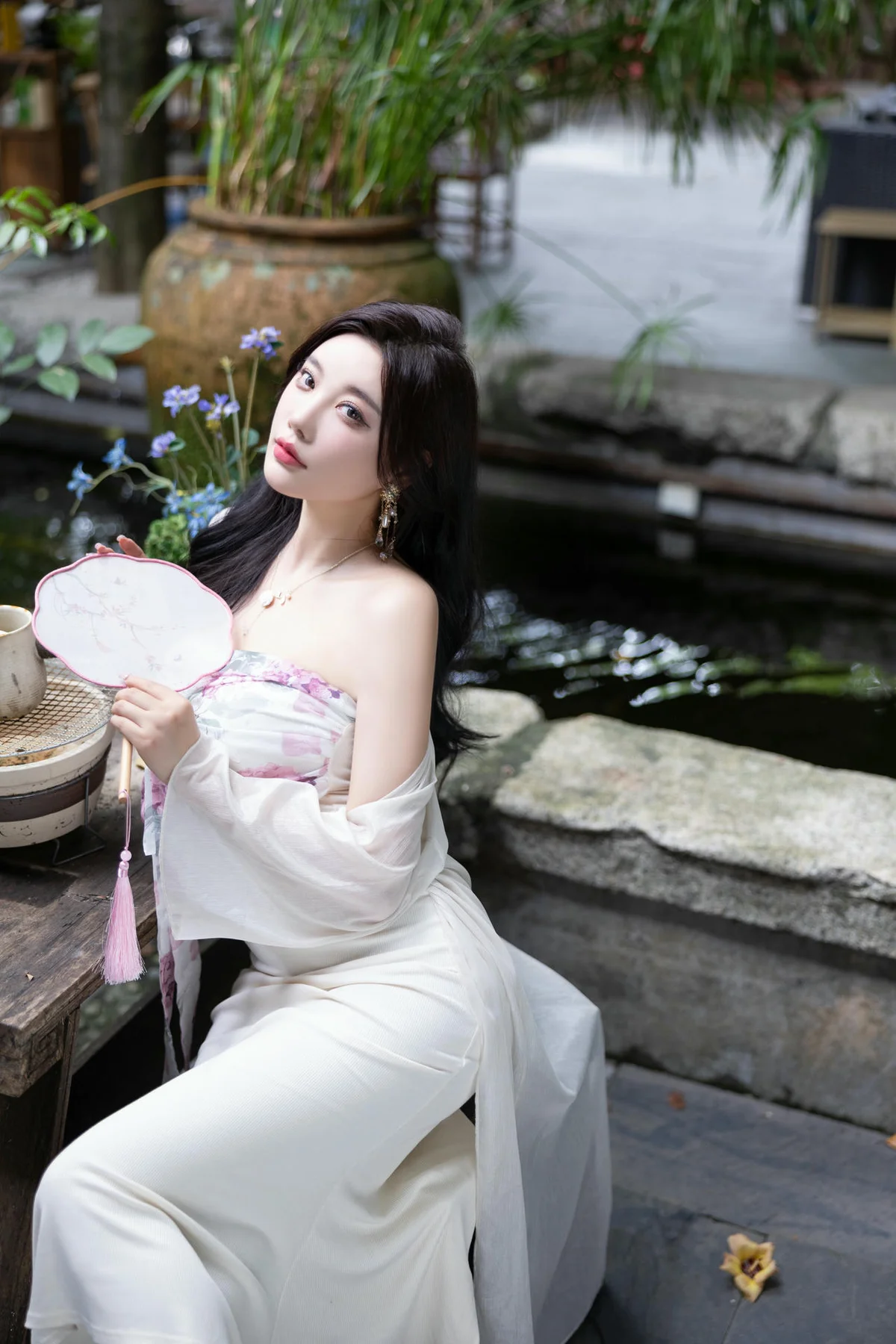 n210_007_8fr_3600_5400.webp