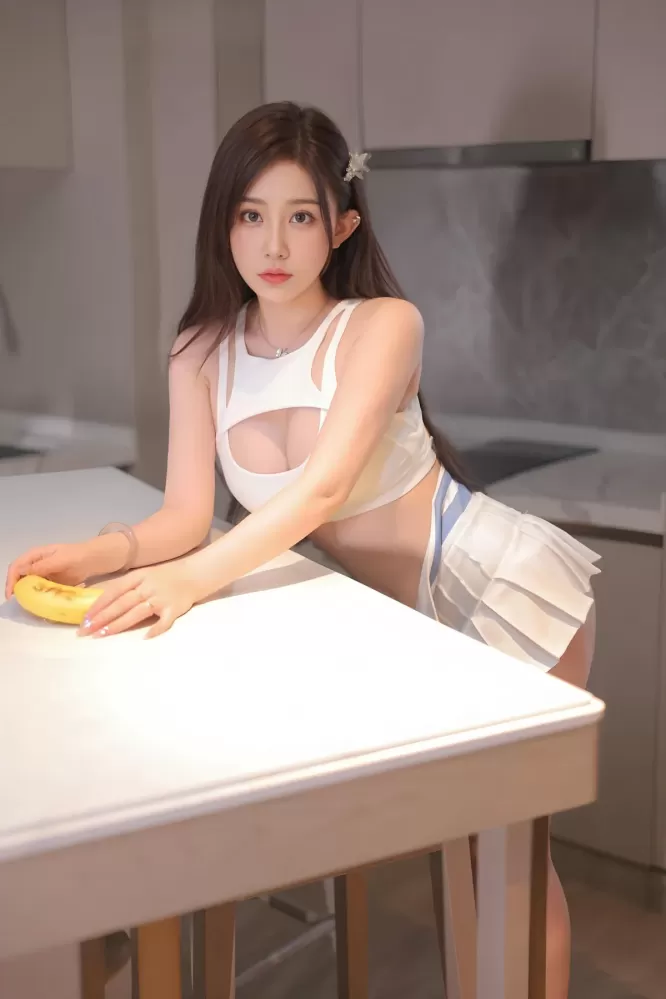n264_080_3wz_3412_5120.webp